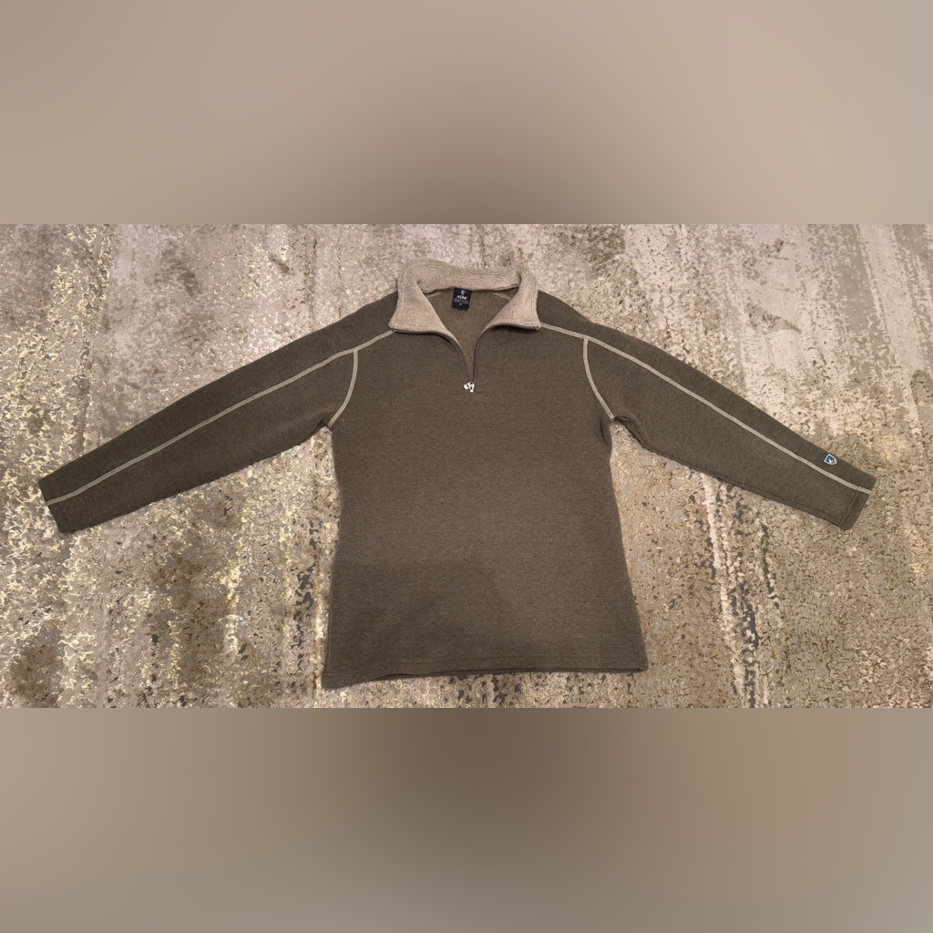 Men Kuhl Pull Over Size Medium